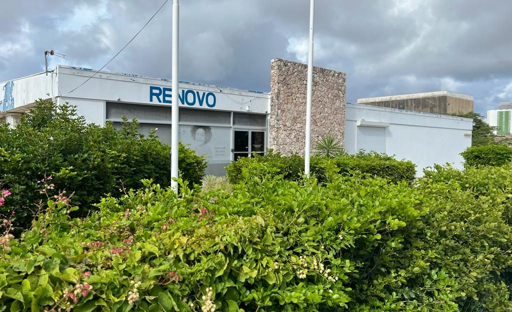 Commercial in Rooi Catochi