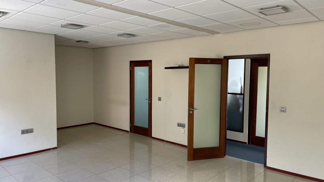 Commercial in Curaçao