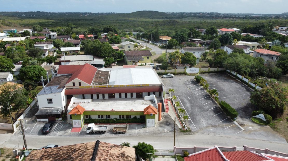 Commercial in Curaçao