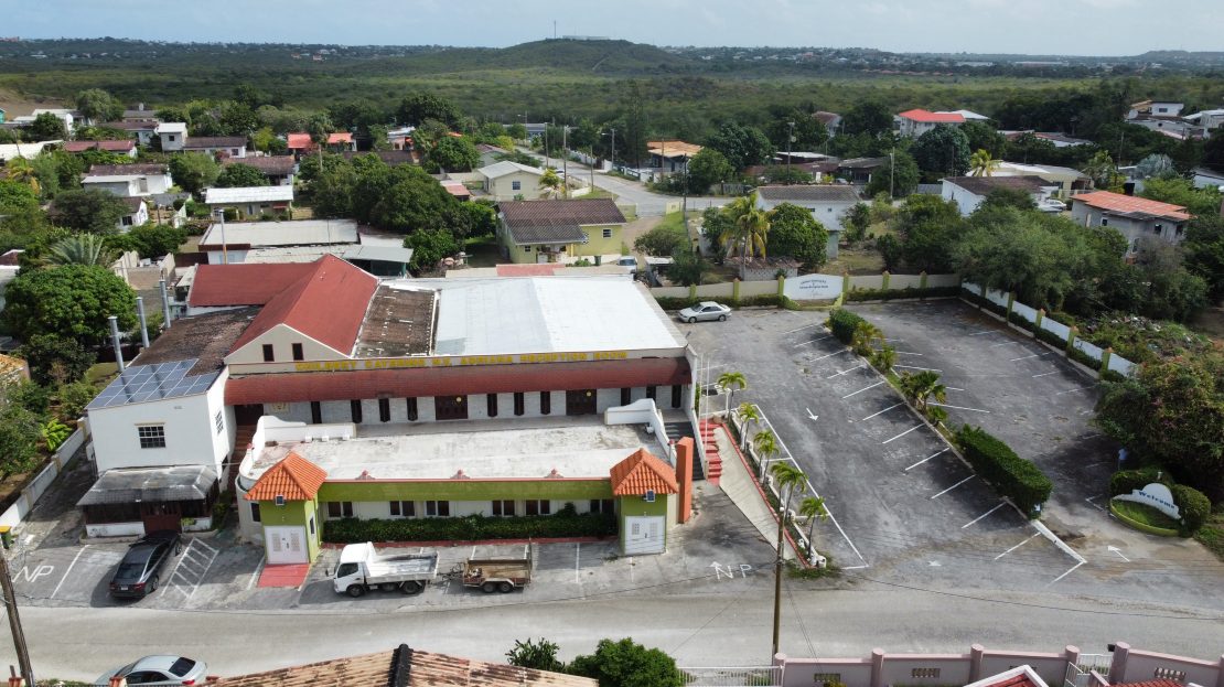 Commercial in Curaçao