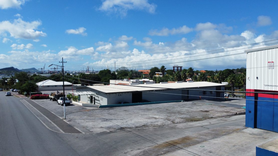 Commercial in Curaçao