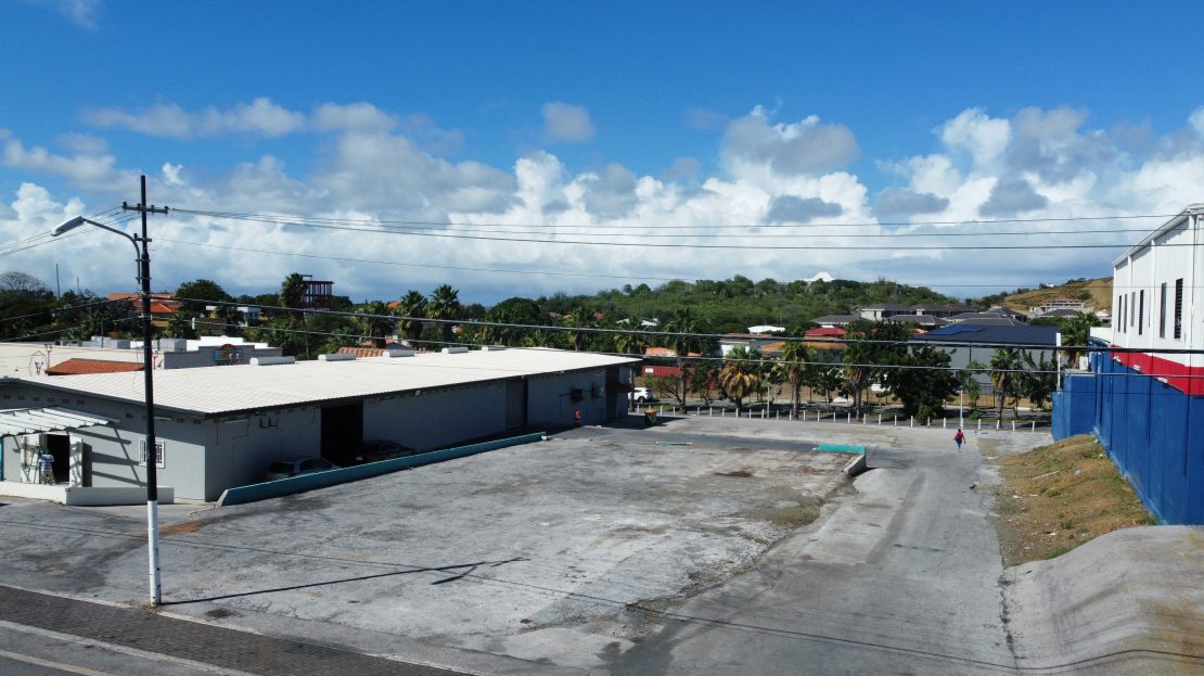 Commercial in Curaçao