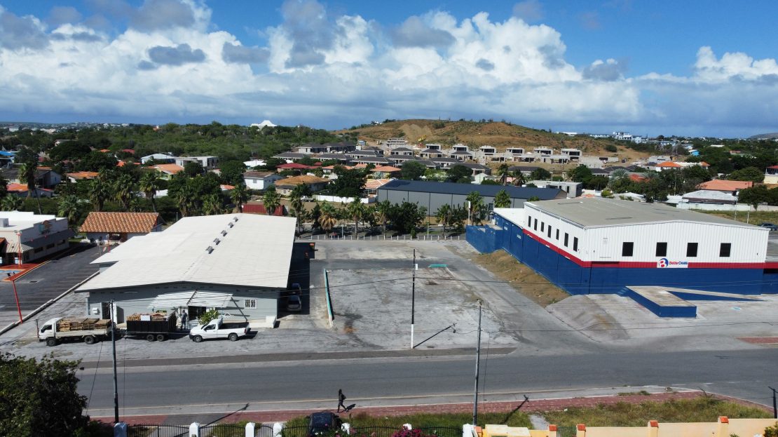Commercial in Curaçao