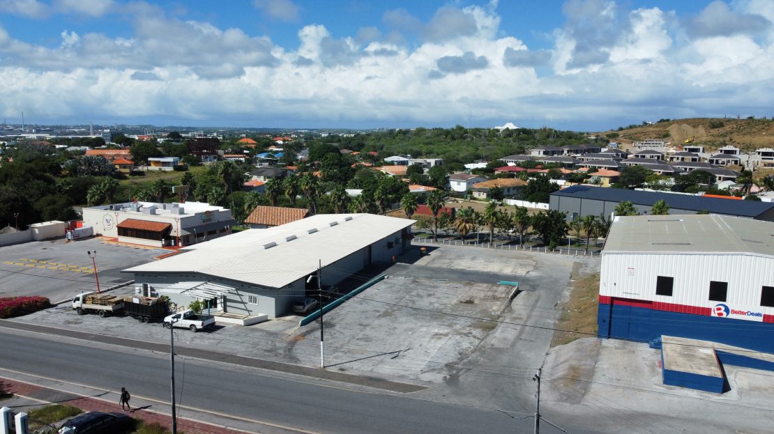 Commercial in Curaçao