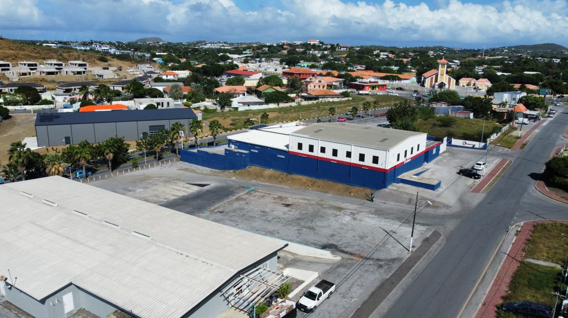 Commercial in Curaçao