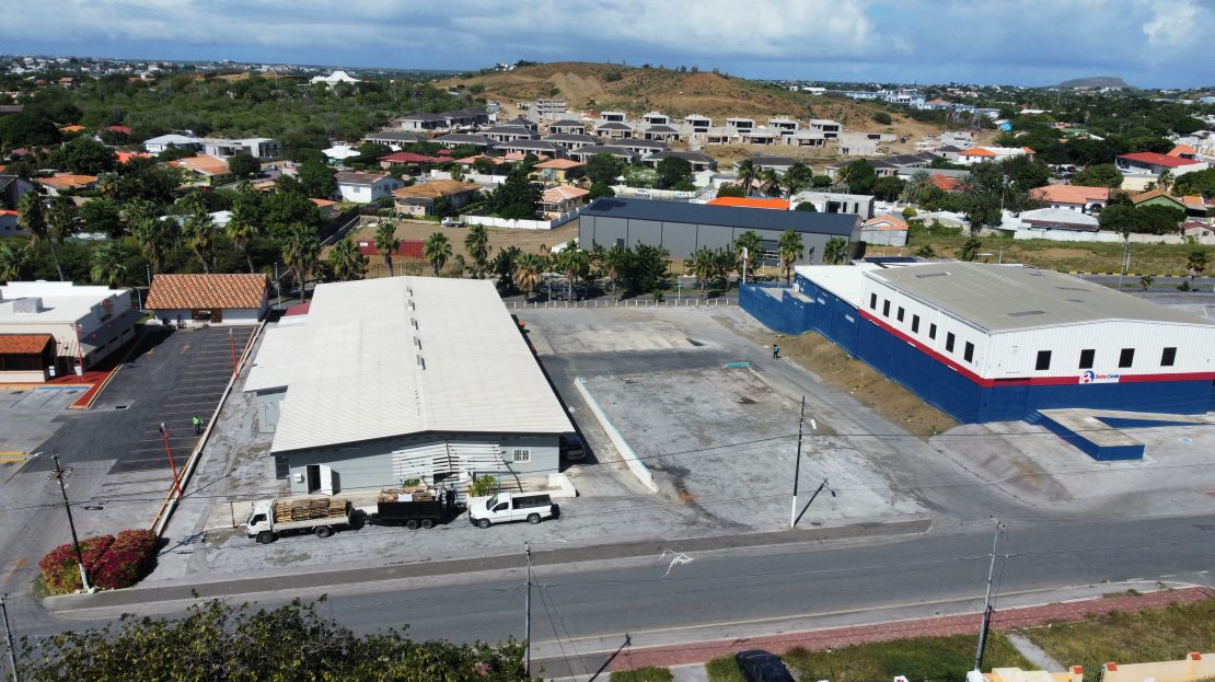 Commercial in Curaçao