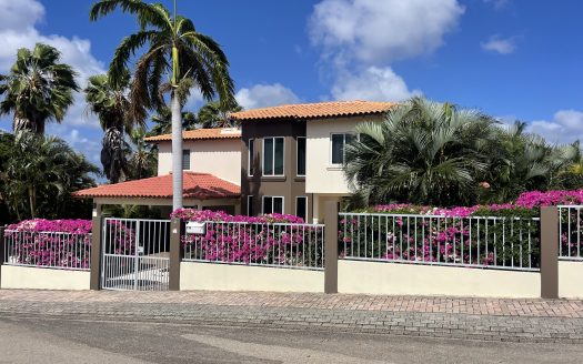 House for Sale in Zuurzak